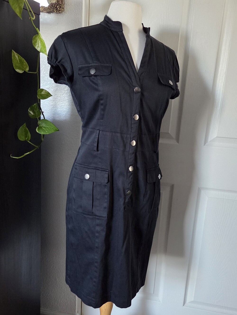 Black utility cargo dress button down short sleeve size small Alternative Emo